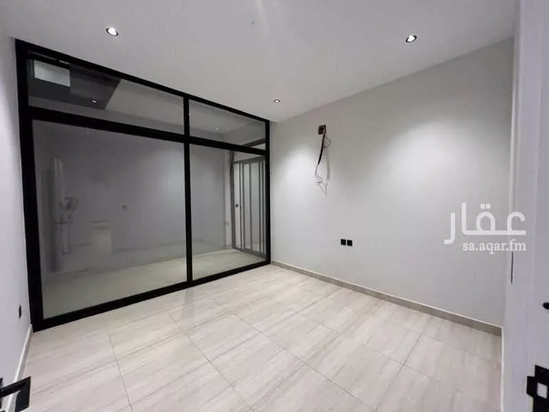 شقة 4 غرف في الرمال 12