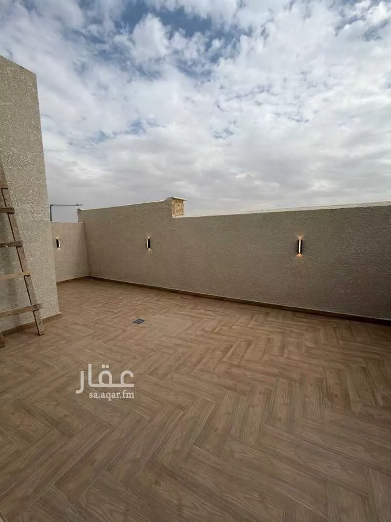 شقة 4 غرف في الرمال 8