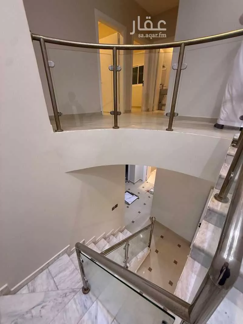 4 bedroom apartment in Hittin 2