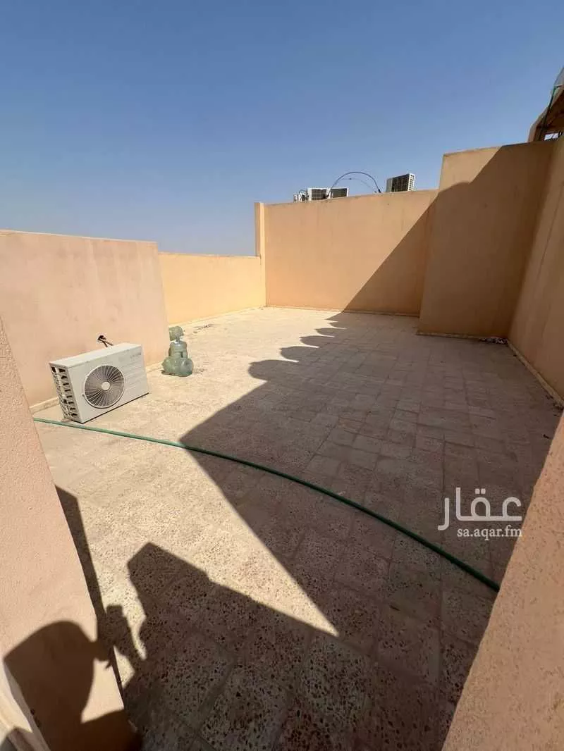 شقة 5 غرف في الشفا 15
