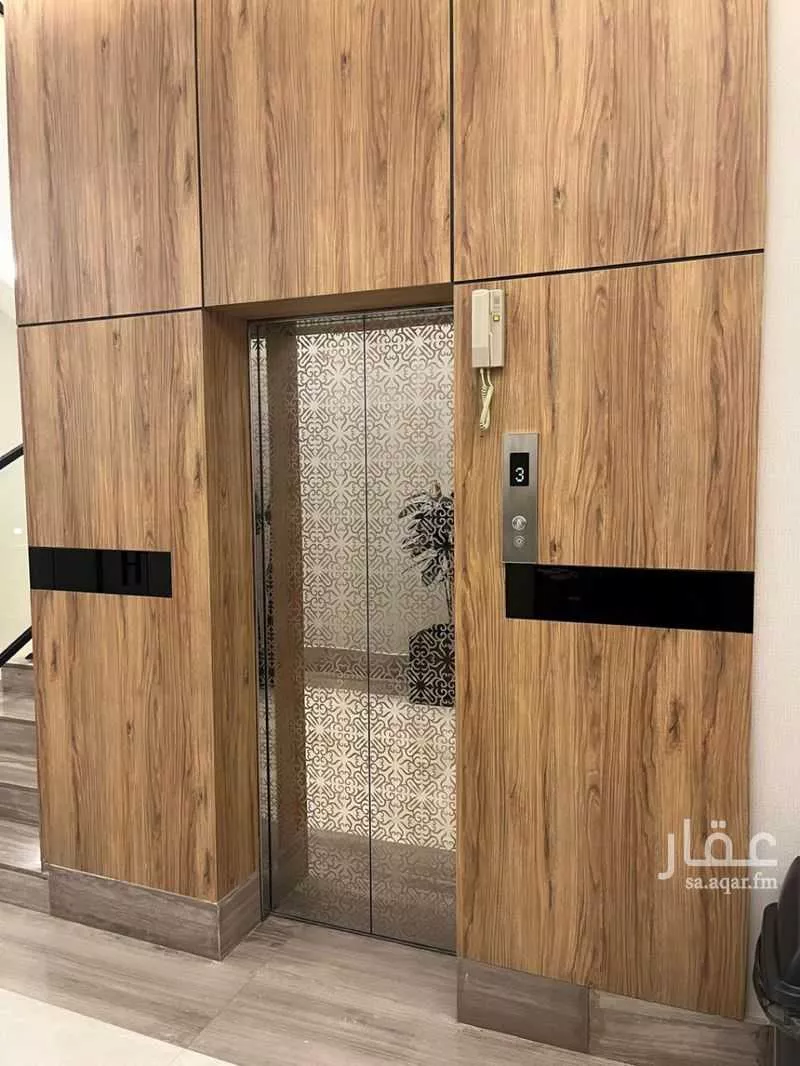 5 bedroom apartment in Al Aridh, Riyadh 12