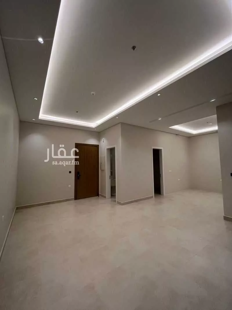 5 bedroom apartment in Al Aridh, Riyadh 6