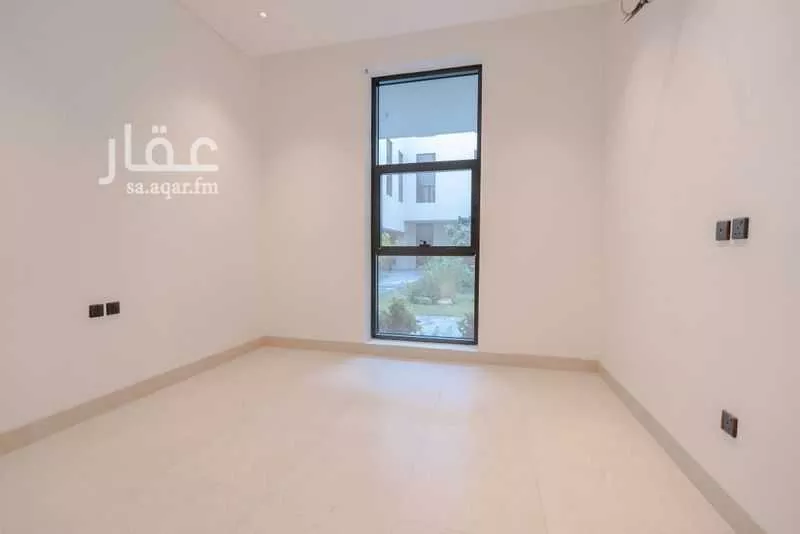4 bedroom apartment in Al Rimal 8