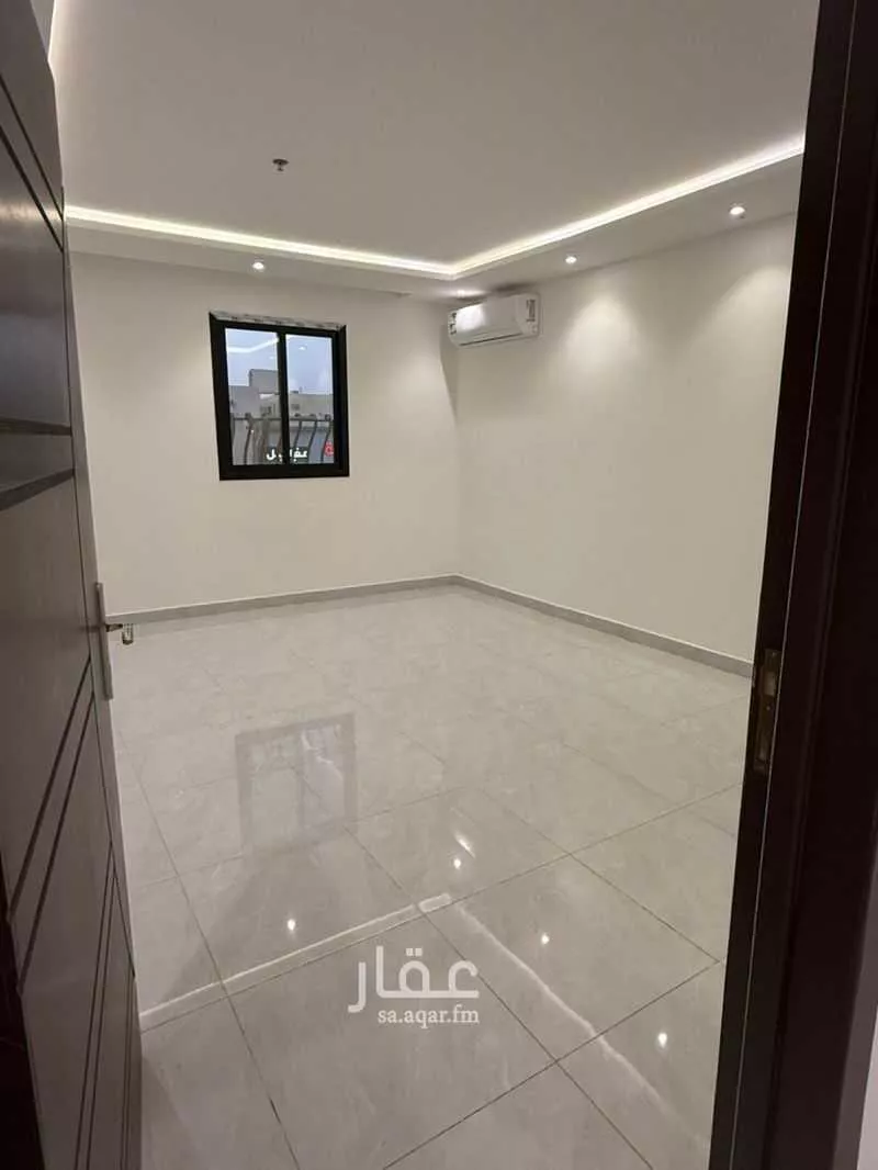 4 bedroom apartment in Al Rimal 6