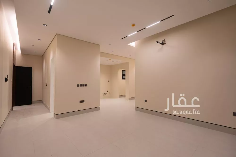 2 bedroom apartment in King Fahd, Riyadh 5