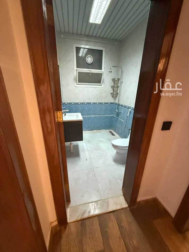 4 bedroom apartment in Al Rawabi, Riyadh 6