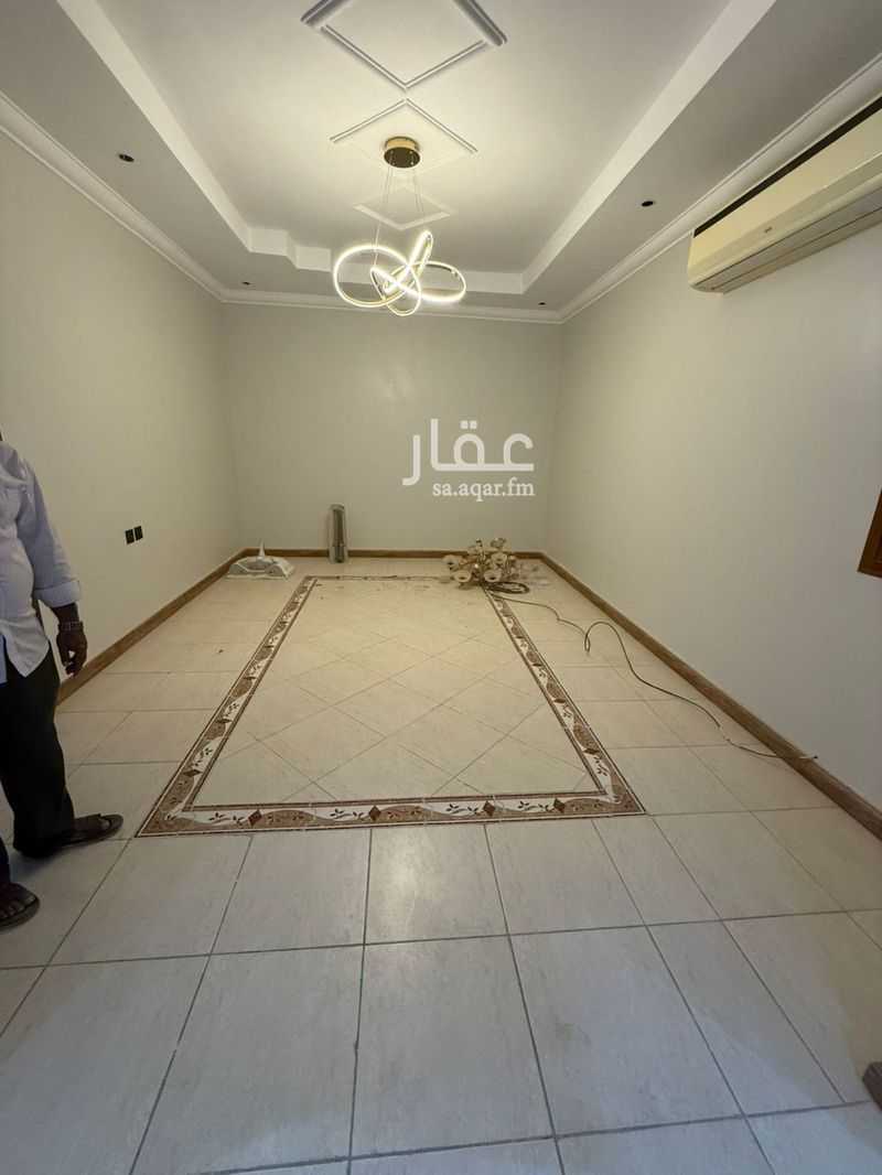 4 bedroom apartment in Al Rawabi, Riyadh 5