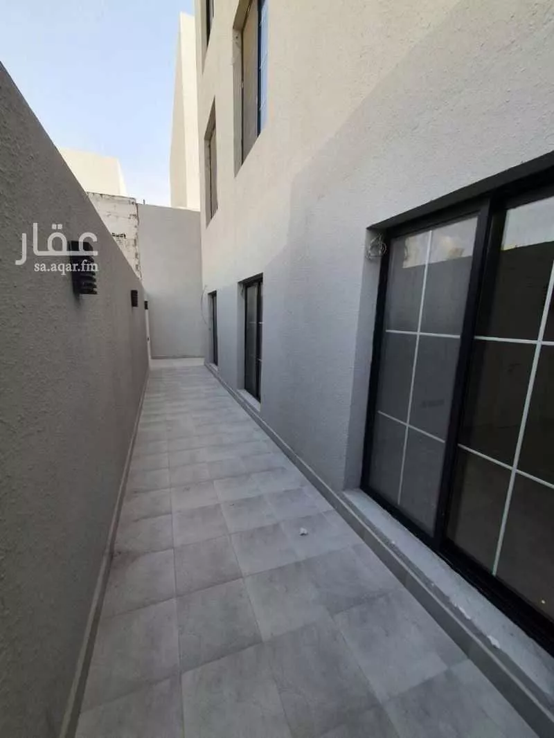 3 bedroom apartment in Al Qairawan 3