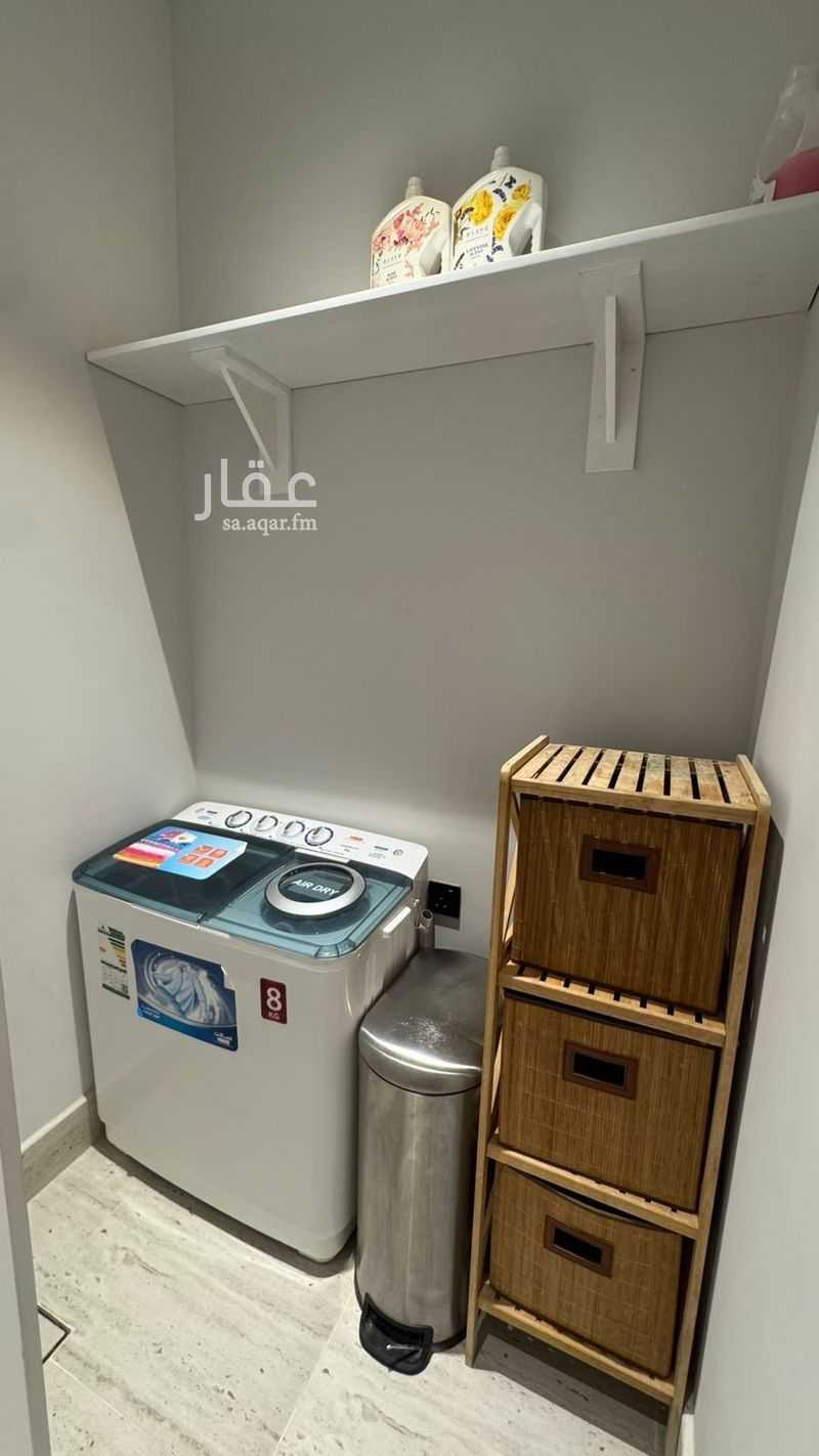 3 bedroom apartment in Al Hamra, Riyadh 10