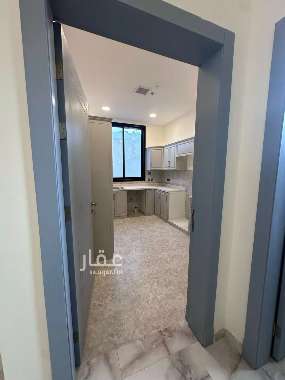 3 bedroom apartment in Al Aridh 5
