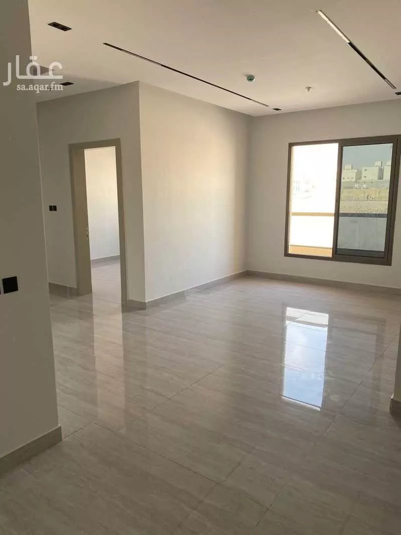 3 bedroom apartment in Al Hazm 5