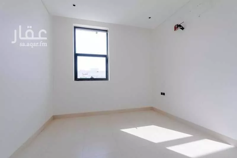 3 bedroom apartment in Al Rimal 6