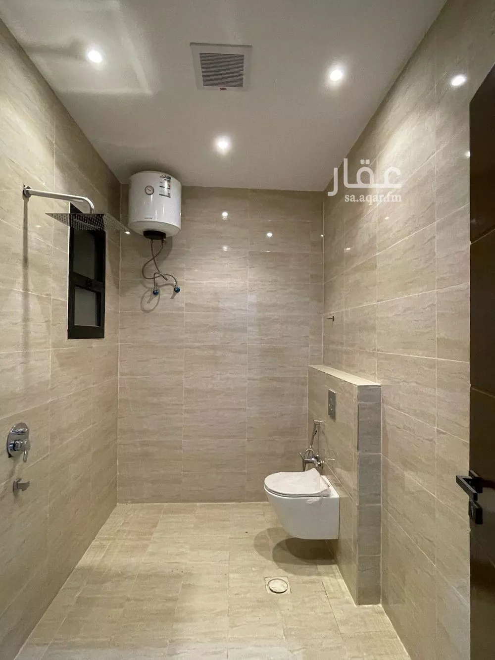 شقة 3 غرف في الرمال 8