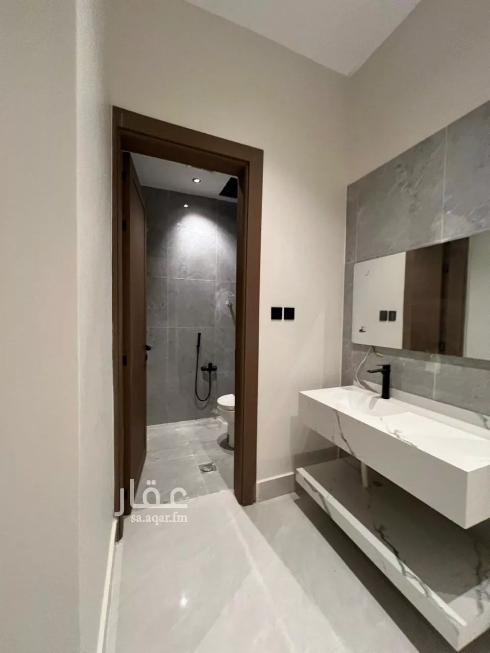 4 bedroom apartment in Ash Sharq 3