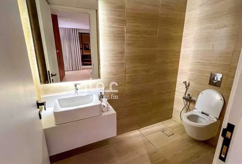 3 bedroom apartment in Al Ghadir 5