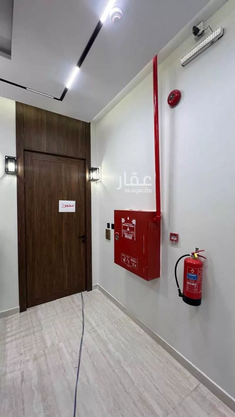 4 bedroom apartment in Dhahrat Al Badiah 3