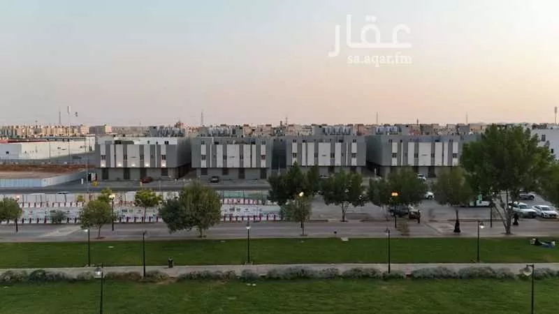 4 bedroom apartment in Okaz 10