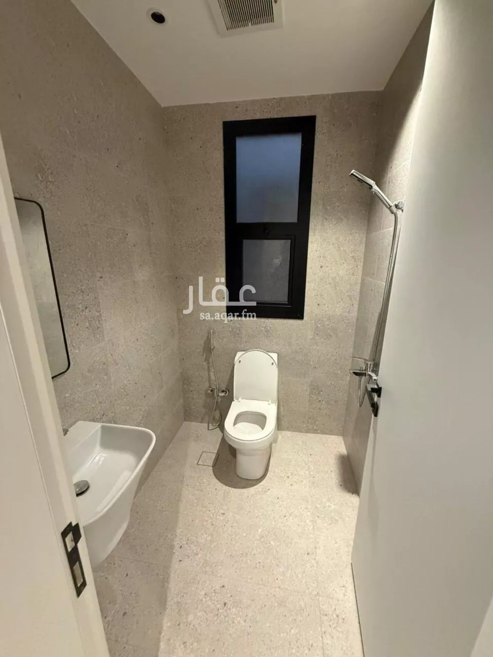 3 bedroom apartment in Al Aridh 7