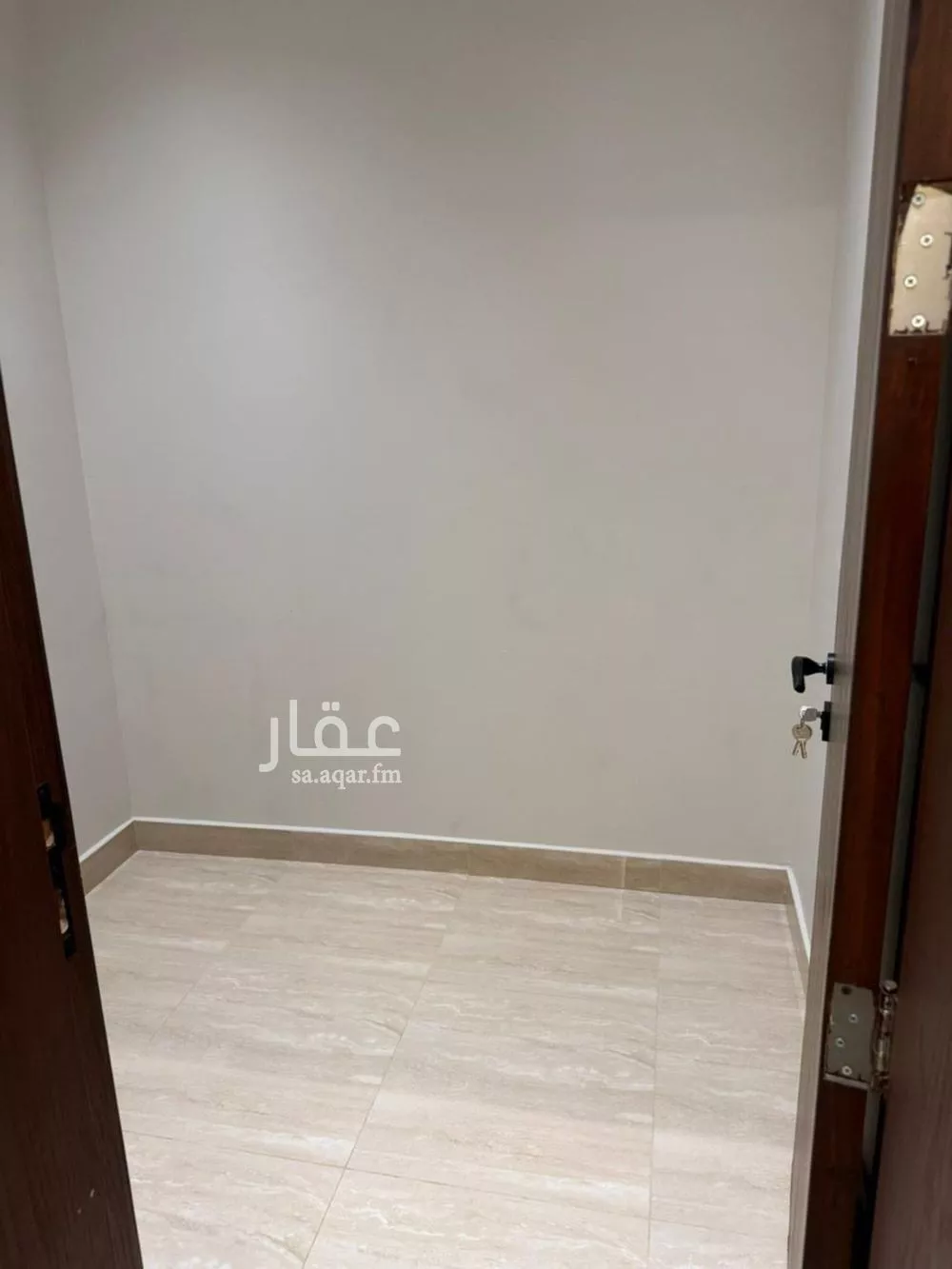 شقة 3 غرف في الرمال 6