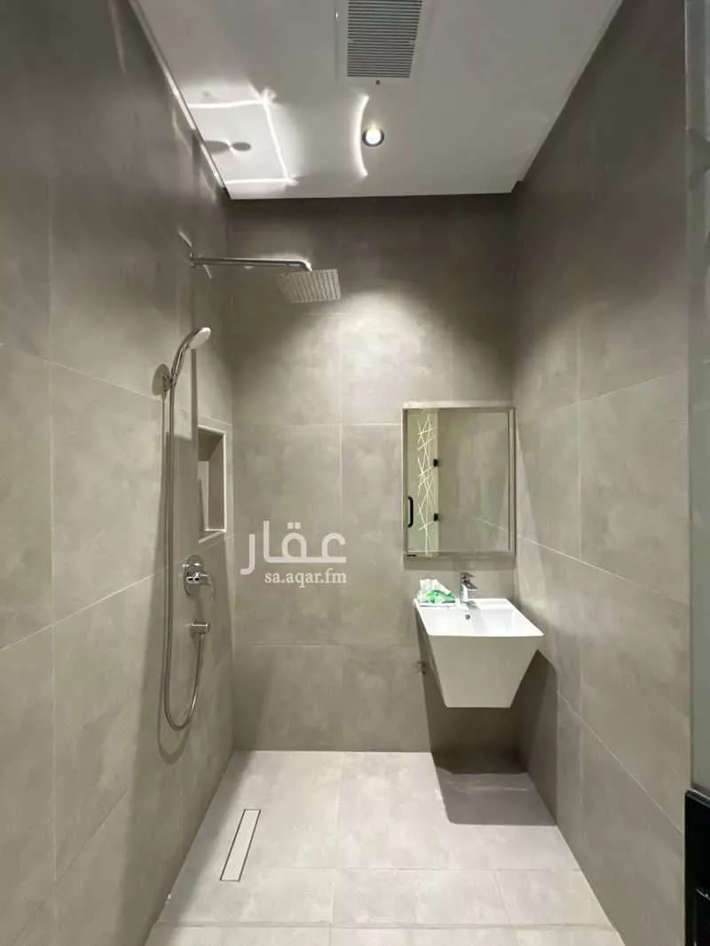 3 bedroom apartment in Al Aridh 24