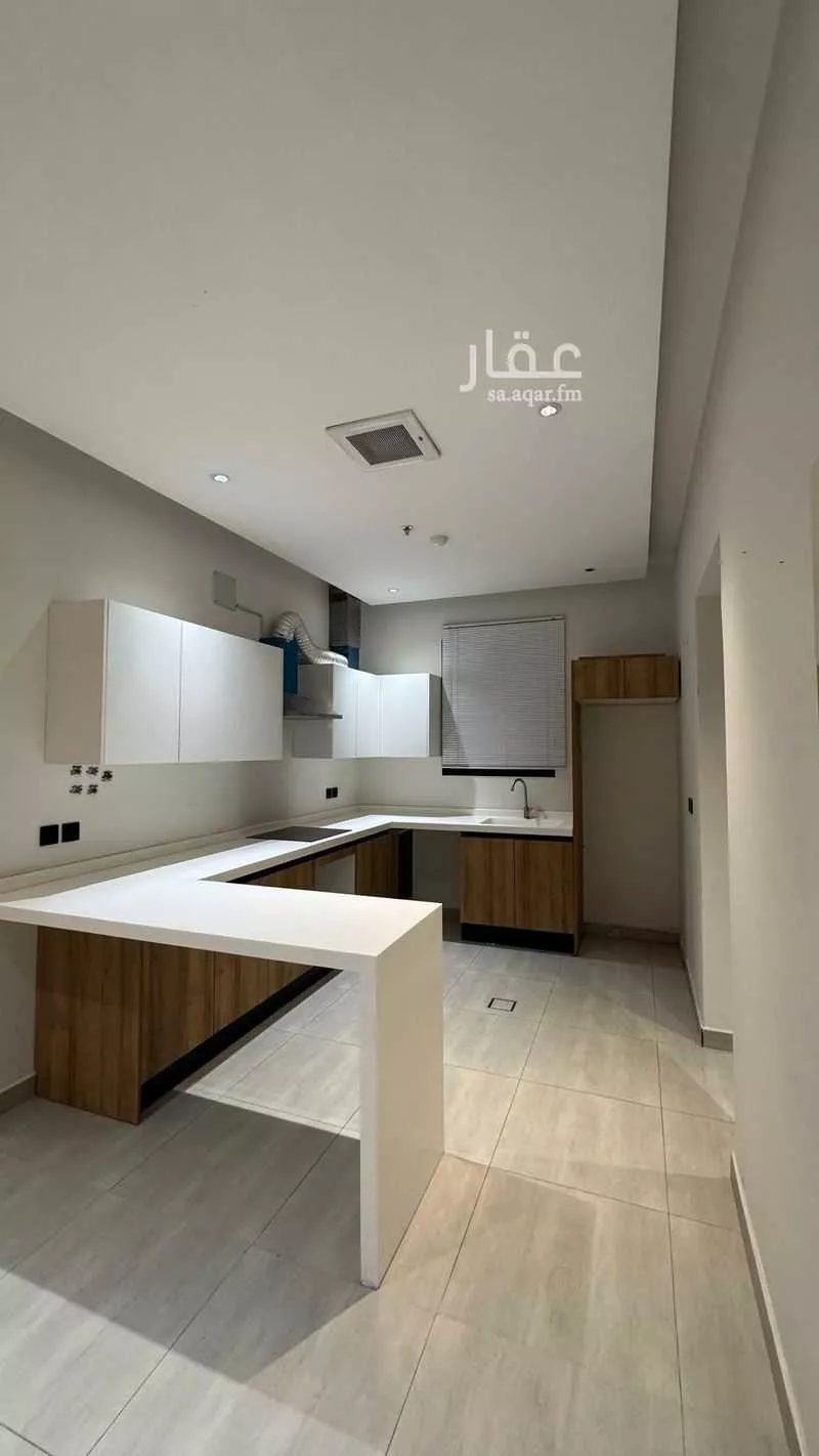 3 bedroom apartment in Al Quds 8