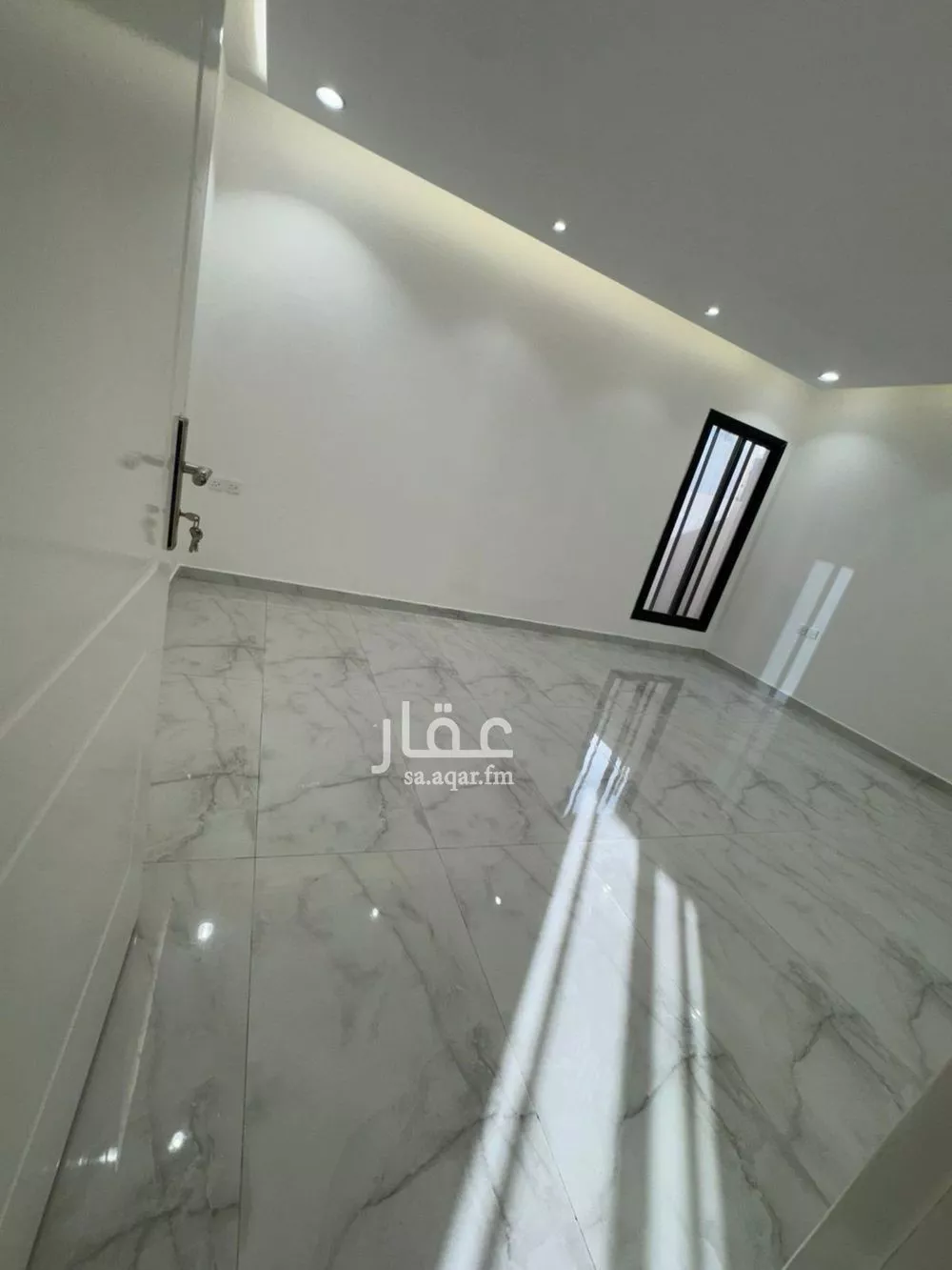 3 bedroom apartment in Al Rimal 8