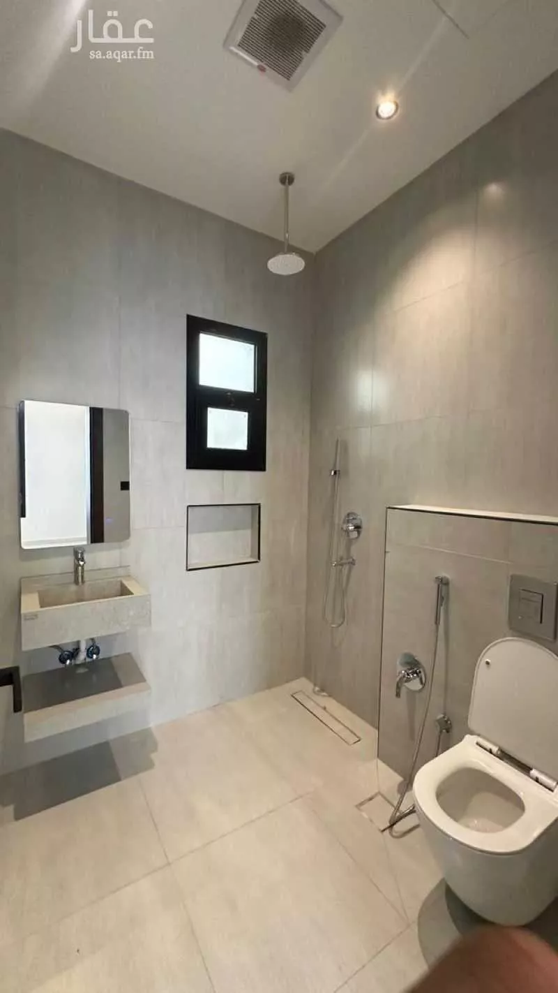 3 bedroom apartment in Al Qadisiyah 6