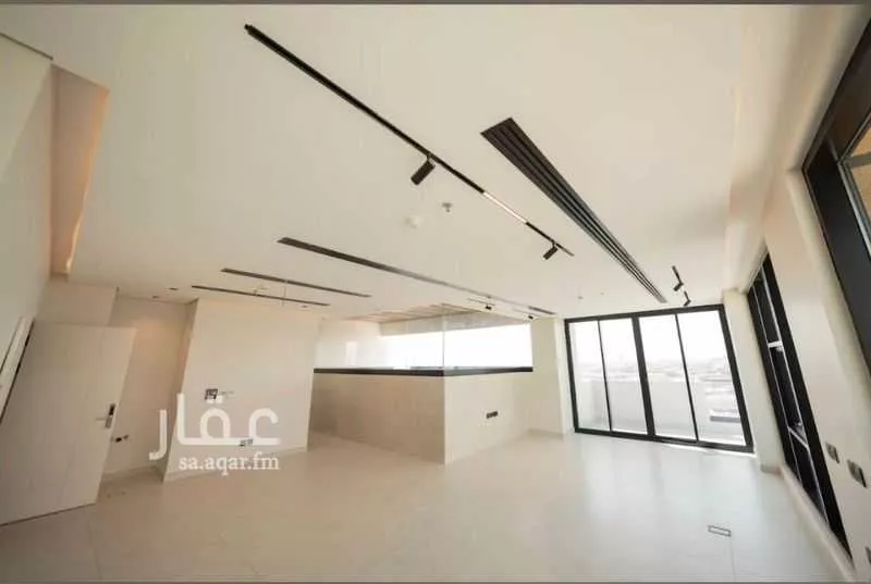 شقة 4 غرف في المربع 2