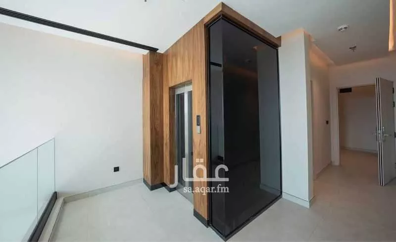 شقة 4 غرف في المربع 12