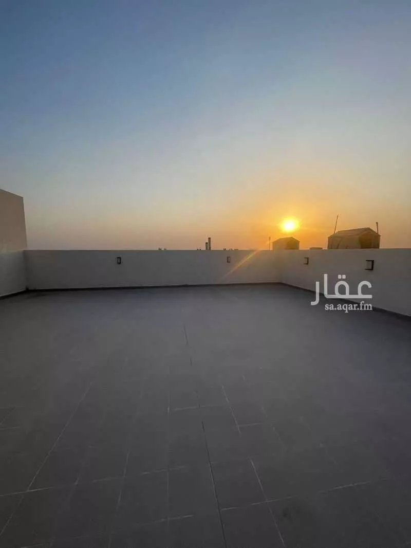 4 bedroom apartment in Al Aridh 18