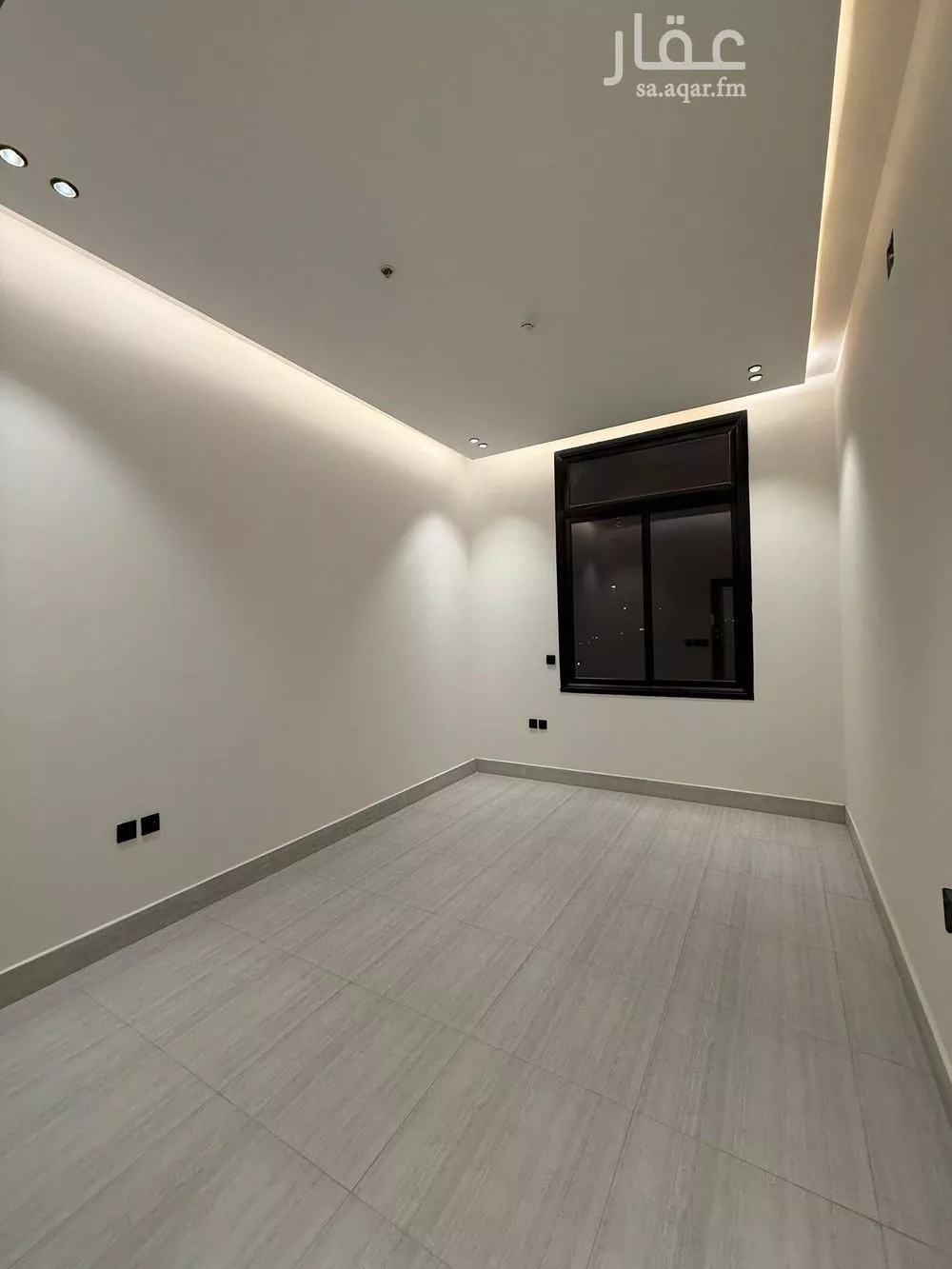 3 bedroom apartment in Al Yarmouk 7