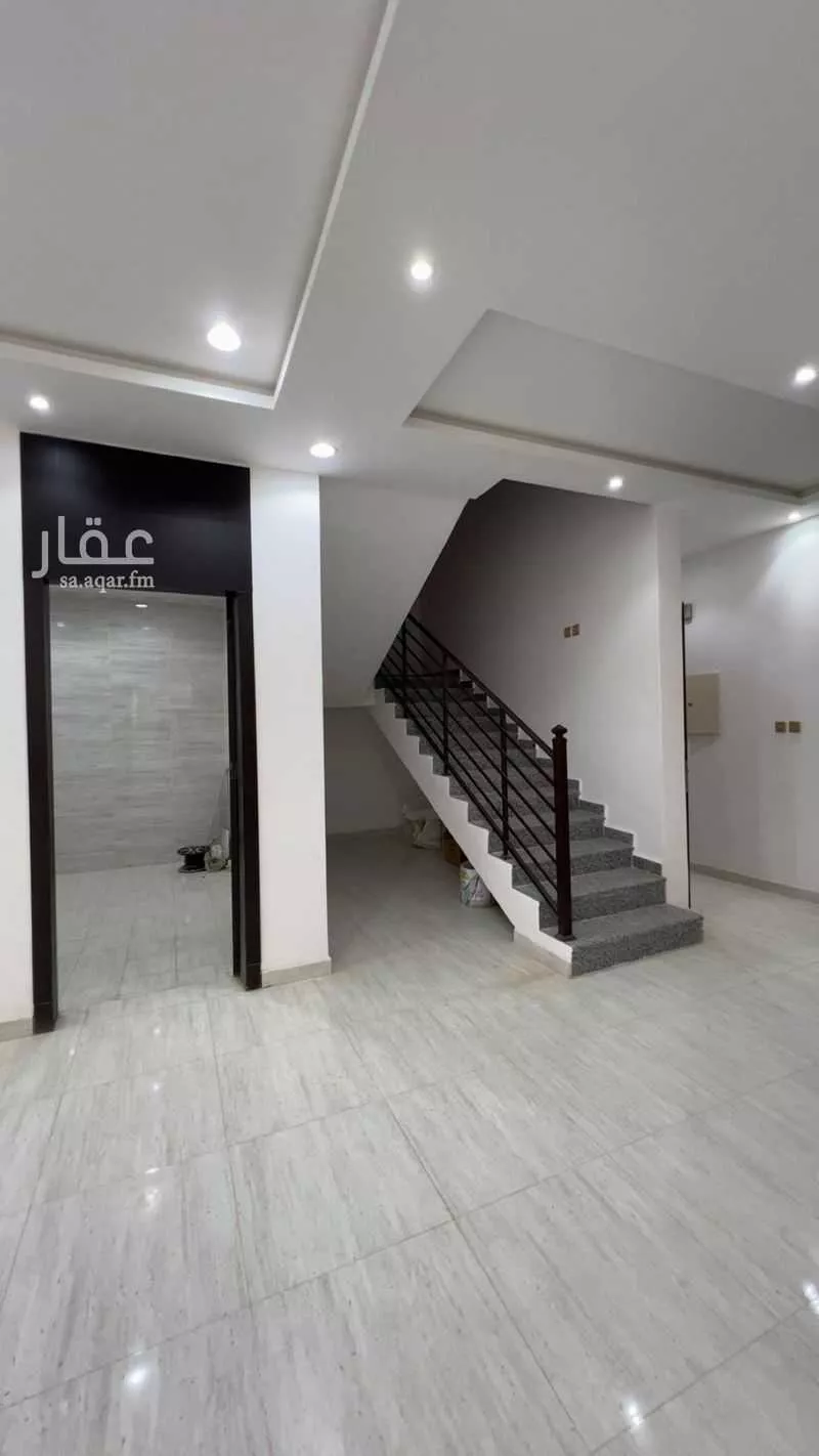 5 bedroom apartment in Tuwaiq 7