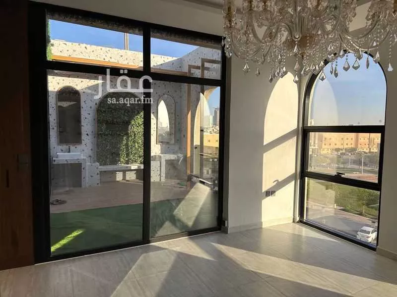 4 bedroom apartment in Al Malqa 13