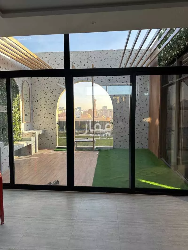 4 bedroom apartment in Al Malqa 3