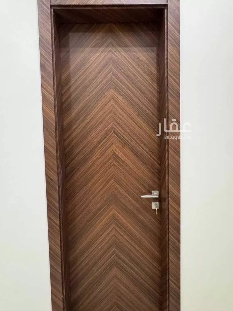 دور 4 غرف في السويدي 13
