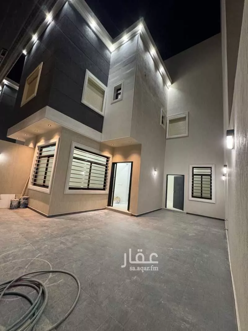 دور 4 غرف في السويدي 3