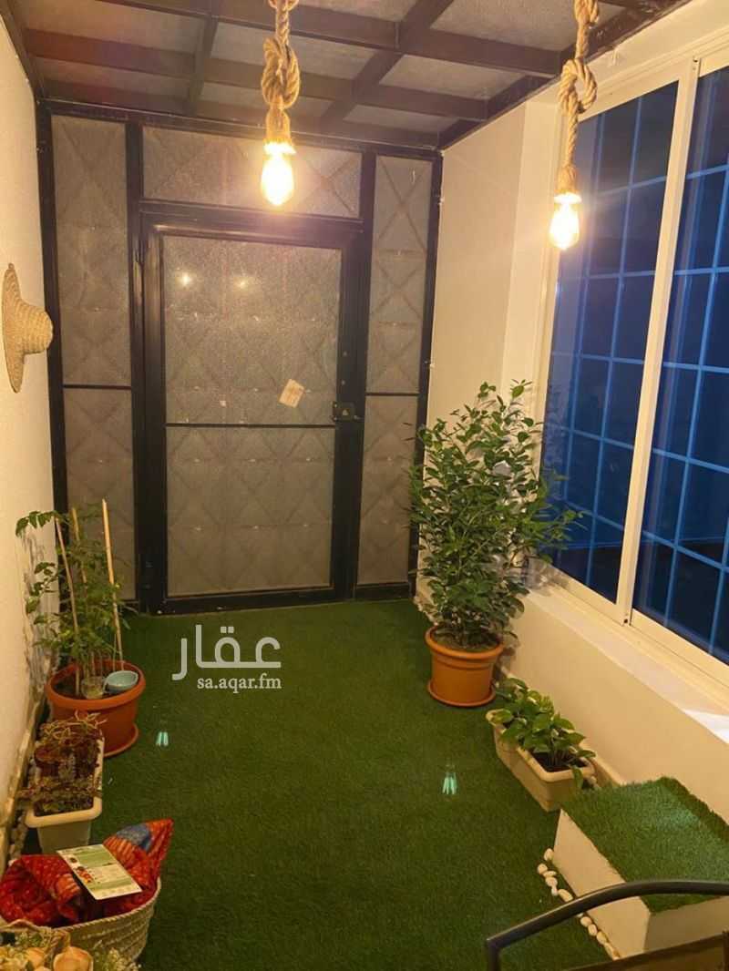 4 bedroom apartment in Al Rawabi, Riyadh 11