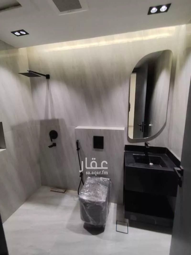 شقة 6 غرف في عكاظ 6