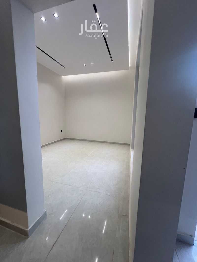 4 bedroom apartment in Al Farouq, Riyadh 4