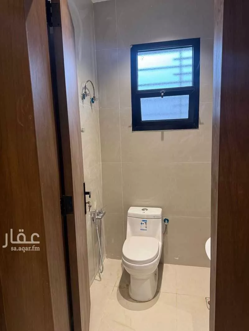 3 bedroom apartment in Al Janadriyah 5