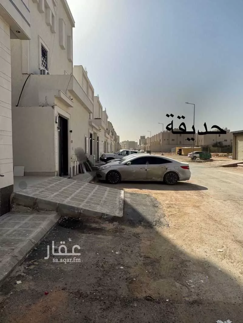 3 bedroom apartment in Al Janadriyah 7