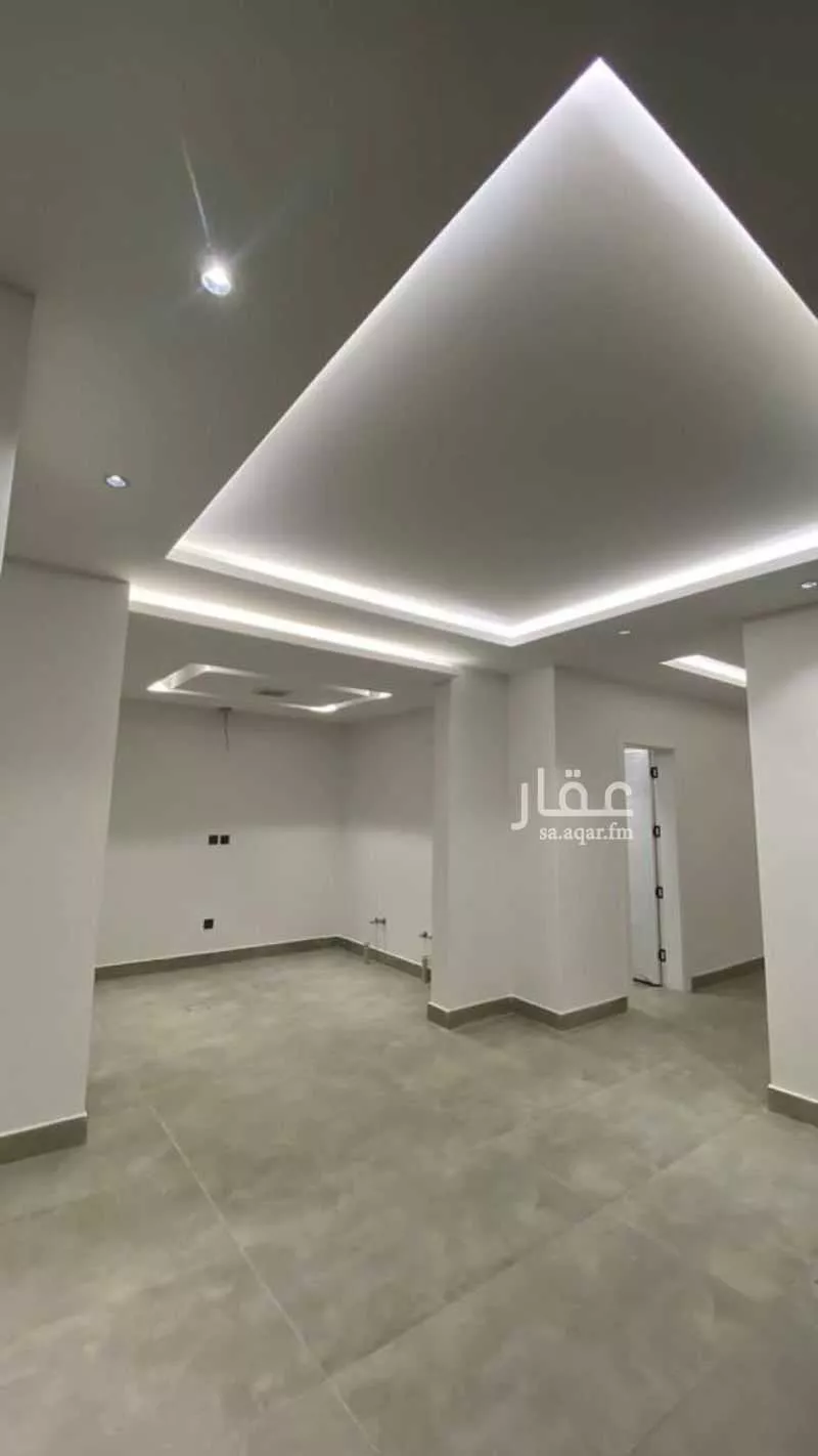 3 bedroom apartment in Al Malqa 7