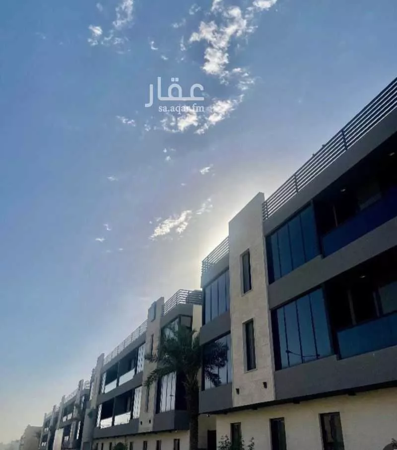 3 bedroom apartment in Al Malqa 8