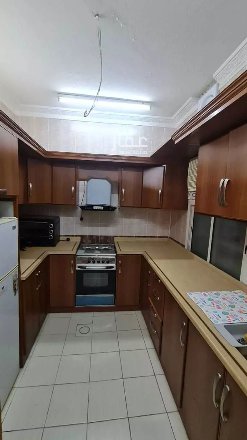 3 bedroom apartment in Ad Dar Al Baida 7