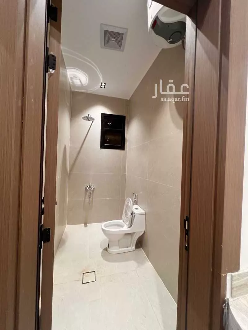5 bedroom apartment in As Saadah, Riyadh 11