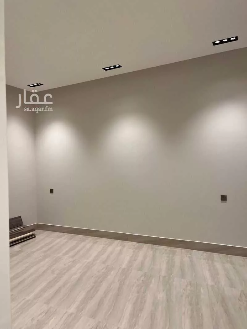 شقة 3 غرف في الرمال 7
