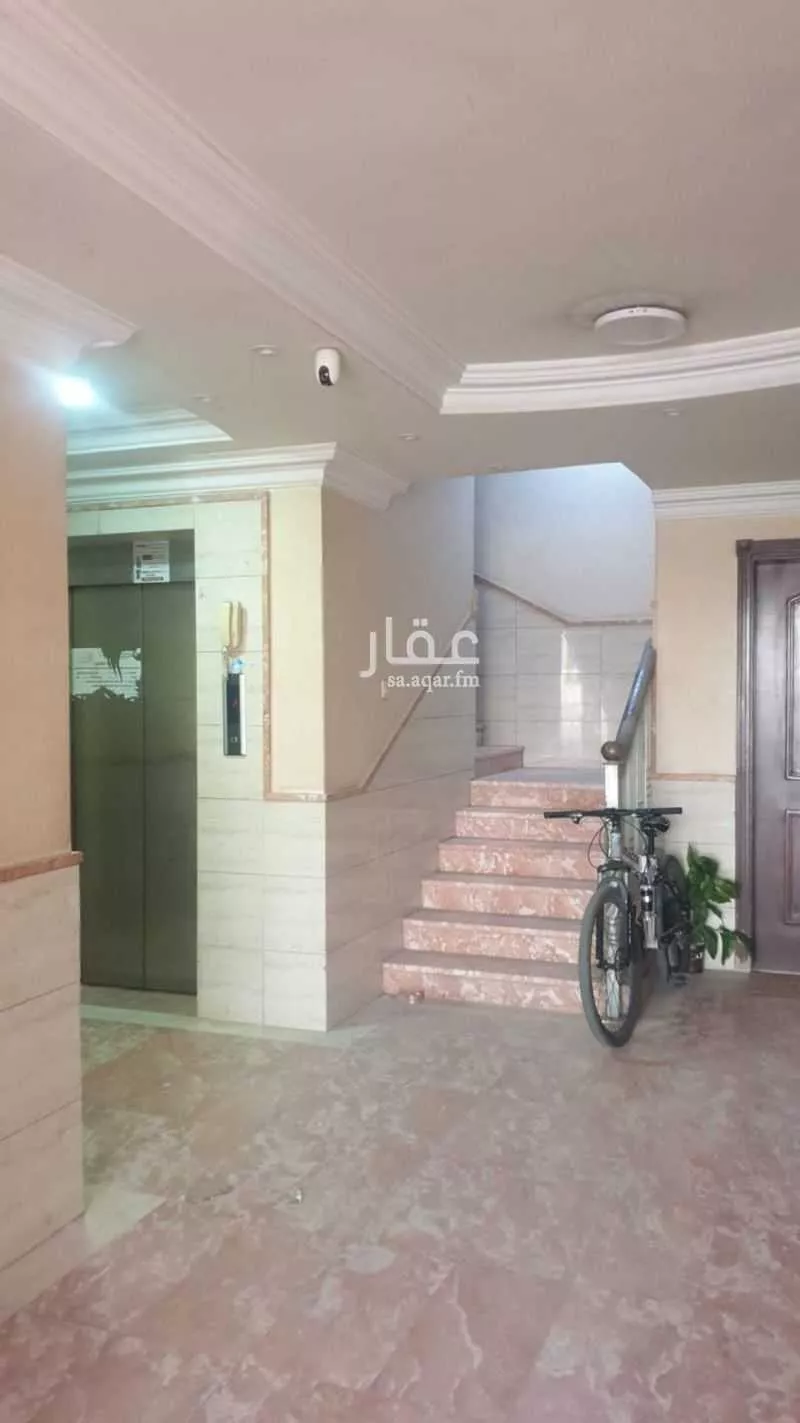 3 bedroom apartment in Al Yarmouk 5