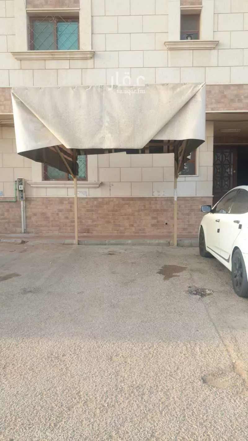 3 bedroom apartment in Al Yarmouk 7