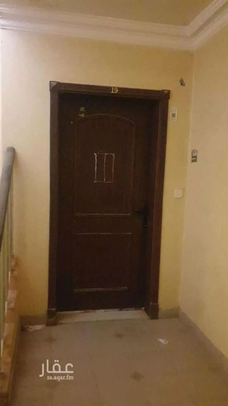 3 bedroom apartment in Al Yarmouk 8