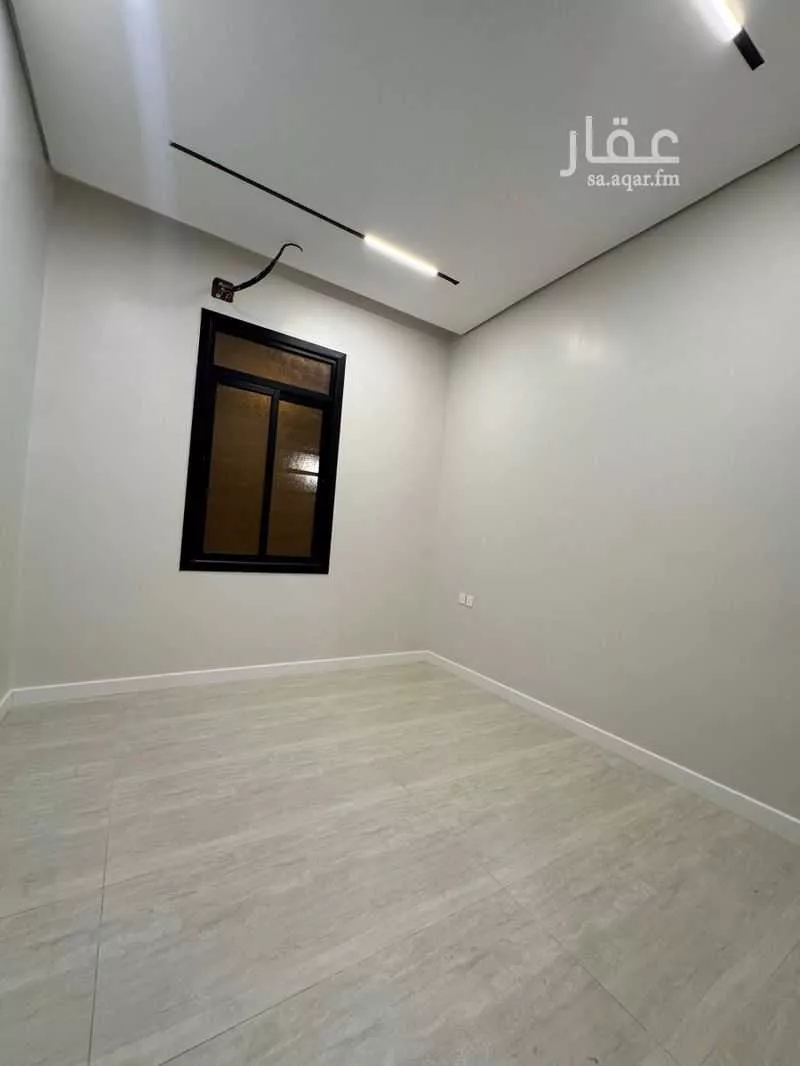 دور 4 غرف في السويدي 11
